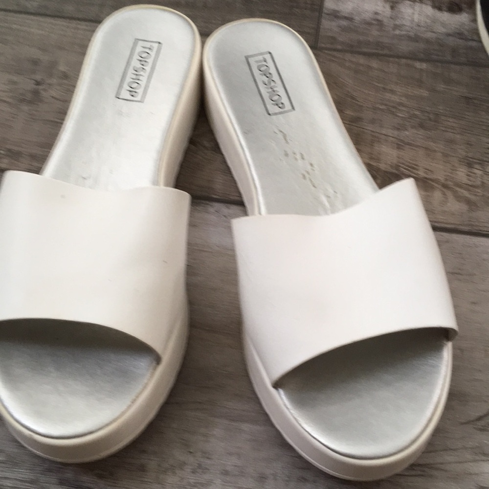 Final sale TopShop size 9.5 white sandals